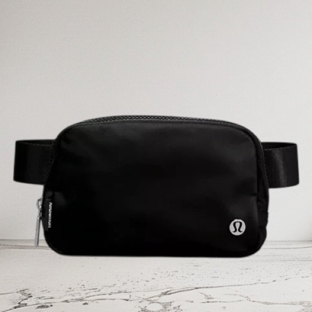 NEW Lululemon Everywhere Belt Bag (1L) - BLACK - Unisex Minimalist